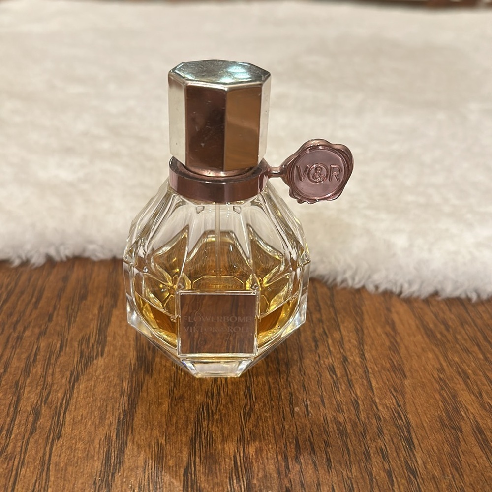 Flowerbomb Victor Rolf - Picture 2 of 4